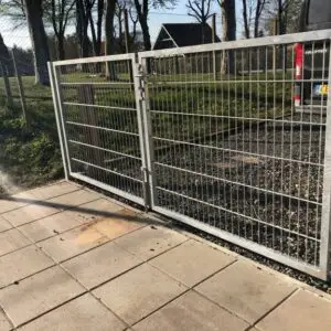 Panelhegns dobbellåge